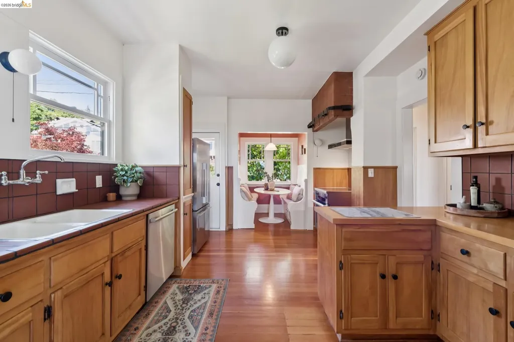 938 San Benito Road Berkeley CA 94707