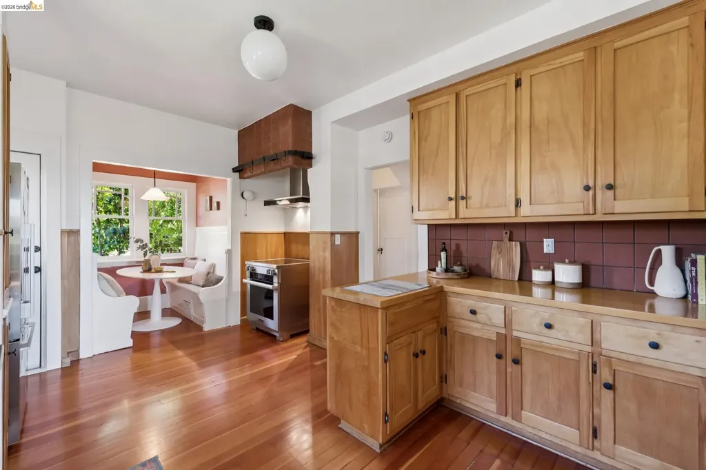 938 San Benito Road Berkeley CA 94707