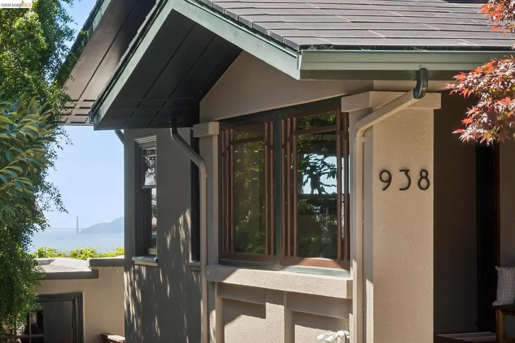 938 San Benito Road Berkeley CA 94707