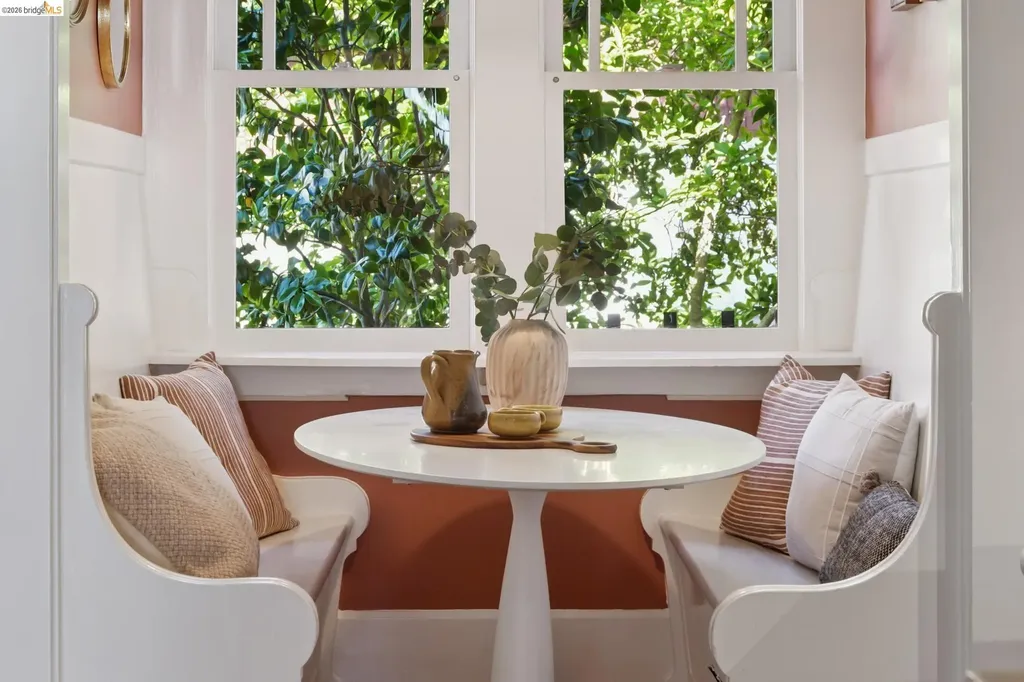 938 San Benito Road Berkeley CA 94707