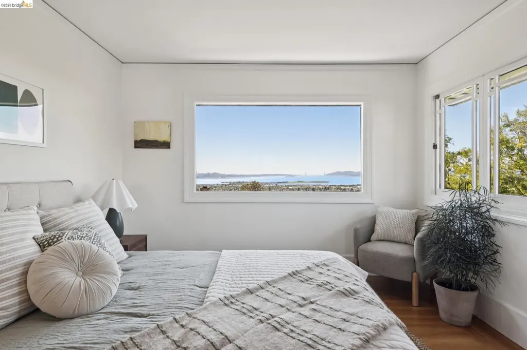 938 San Benito Road Berkeley CA 94707