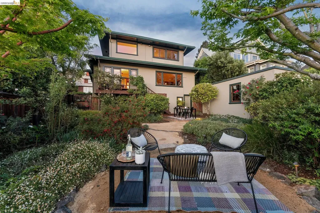 938 San Benito Road Berkeley CA 94707