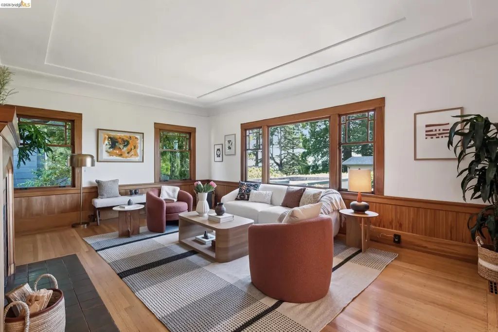 938 San Benito Road Berkeley CA 94707