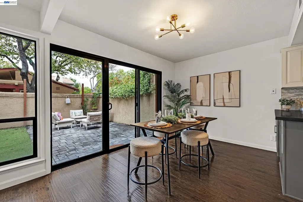 34246 Arizona Street Union City CA 94587