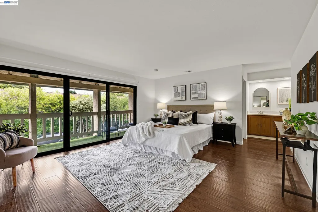 34246 Arizona Street Union City CA 94587