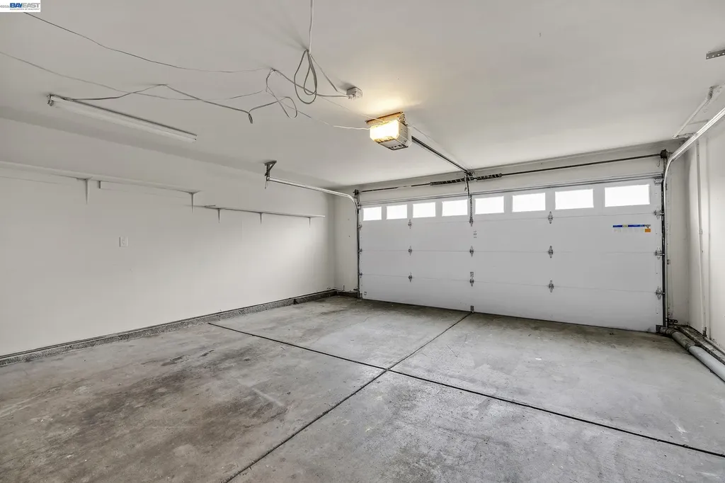 34246 Arizona Street Union City CA 94587