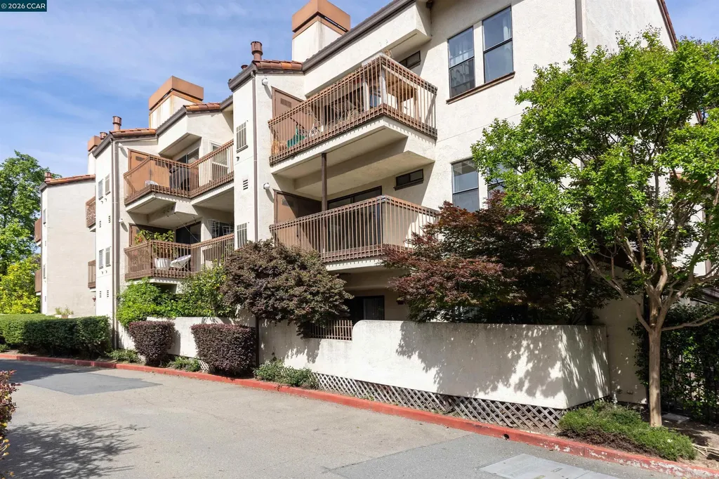 621 Villa Way Walnut Creek CA 94595