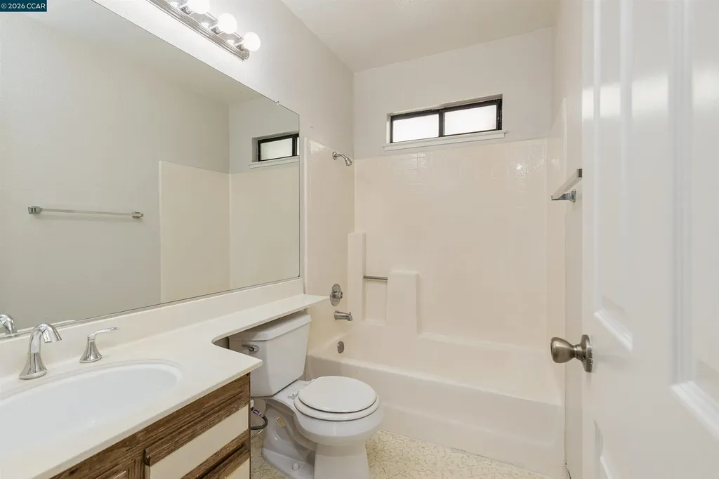 621 Villa Way Walnut Creek CA 94595