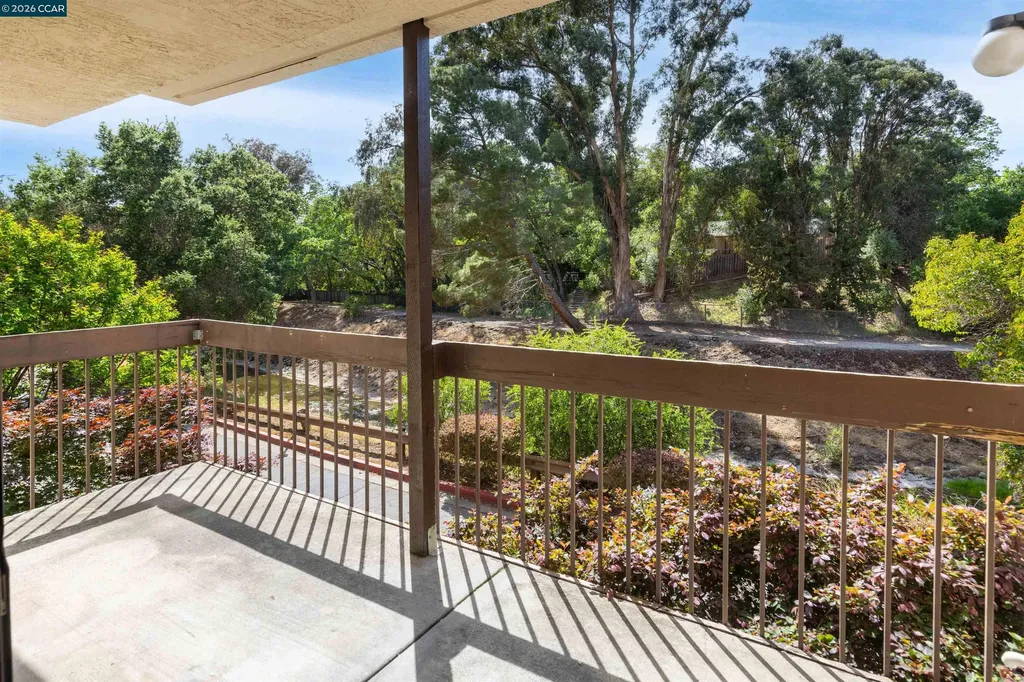 621 Villa Way Walnut Creek CA 94595