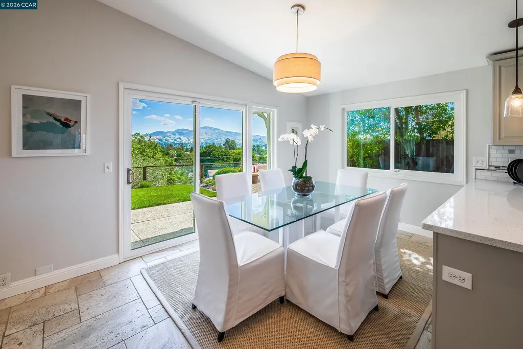 11 Dale Court Lafayette CA 94595