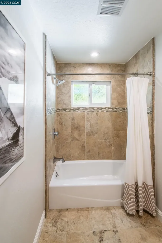 11 Dale Court Lafayette CA 94595