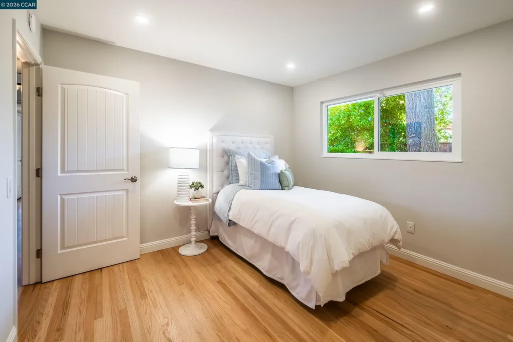 11 Dale Court Lafayette CA 94595