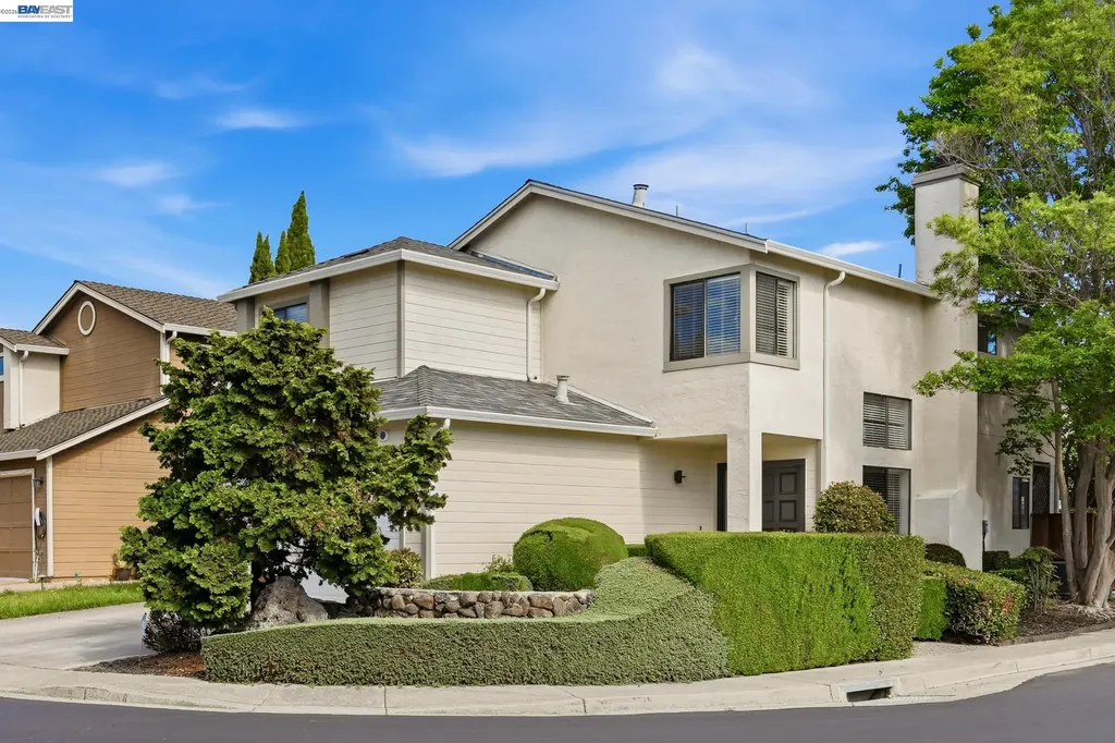 678 Saddleback Terrace Fremont CA 94536
