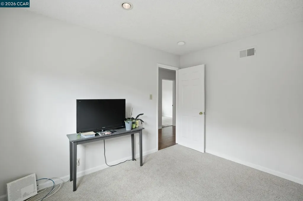 2024 Olympic Drive Martinez CA 94553