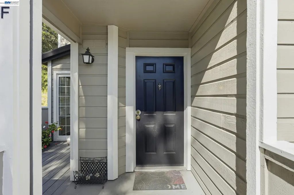 515 Canyon Oaks Drive Oakland CA 94605