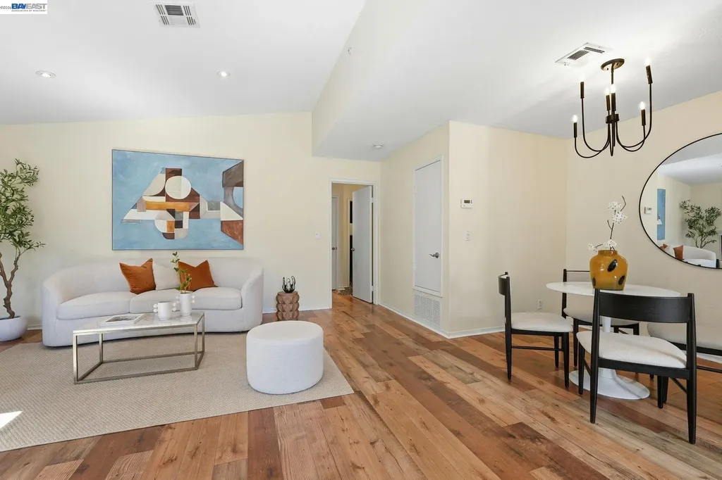 515 Canyon Oaks Drive Oakland CA 94605