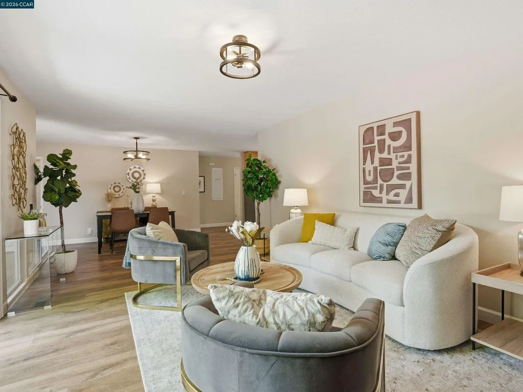 352 Donegal Way Martinez CA 94553