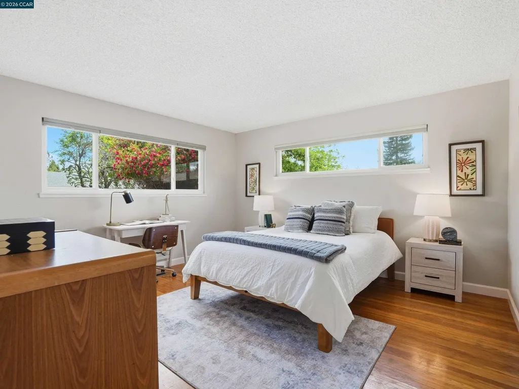 352 Donegal Way Martinez CA 94553
