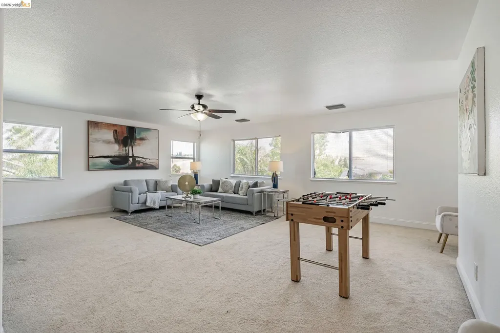 5065 Carbondale Antioch CA 94531