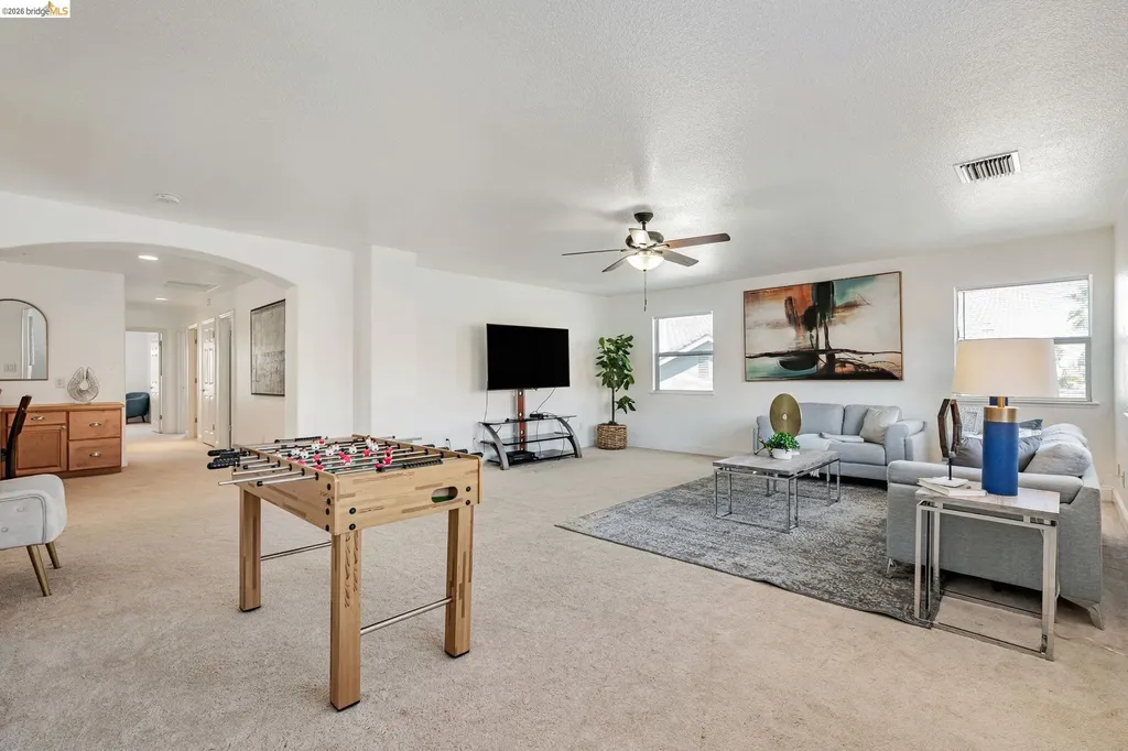 5065 Carbondale Antioch CA 94531