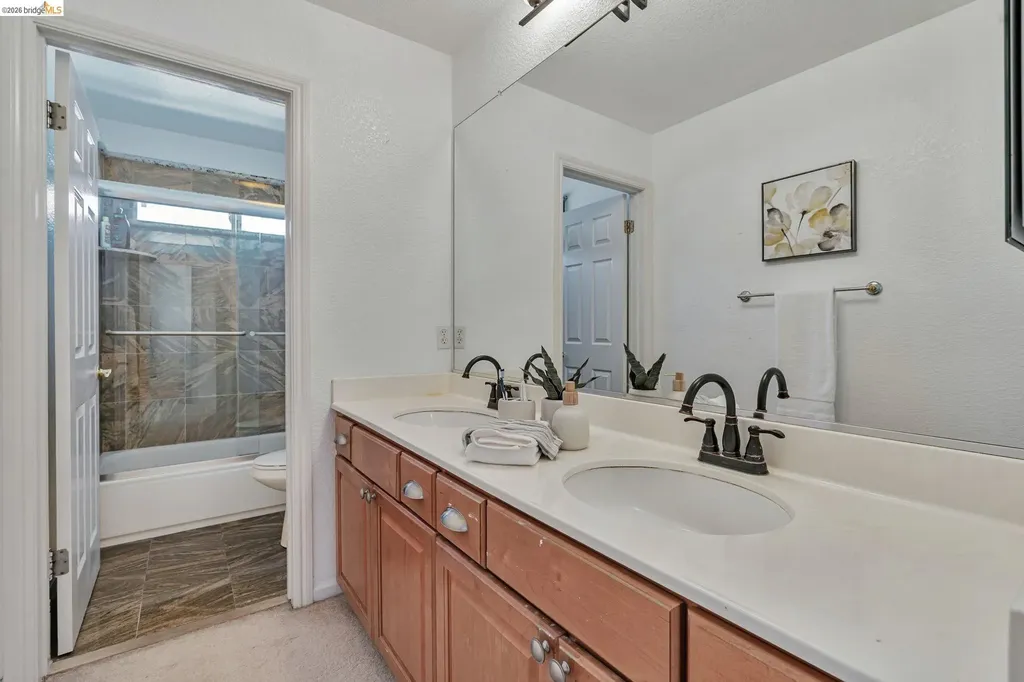 5065 Carbondale Antioch CA 94531