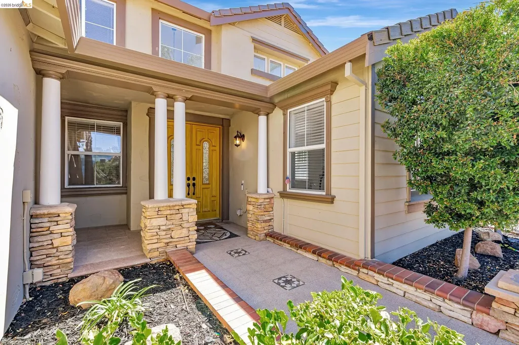 5065 Carbondale Antioch CA 94531