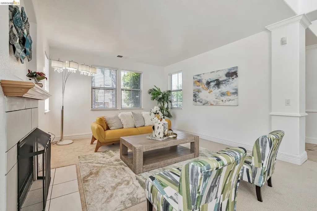 5065 Carbondale Antioch CA 94531