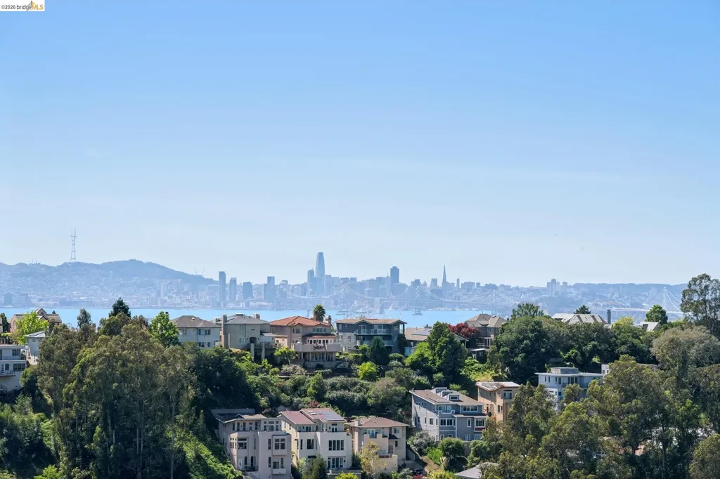 101 Taurus Avenue Oakland CA 94611