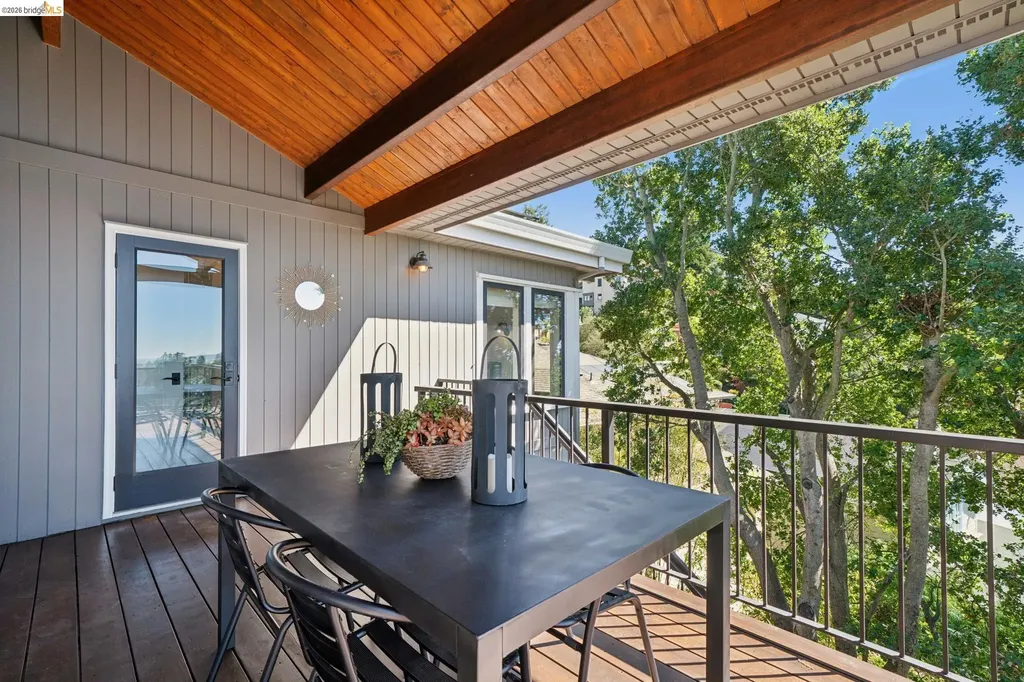 101 Taurus Avenue Oakland CA 94611