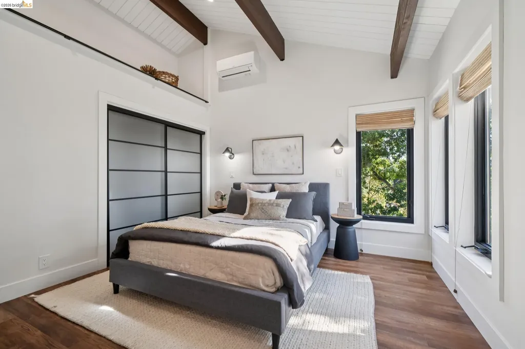 101 Taurus Avenue Oakland CA 94611