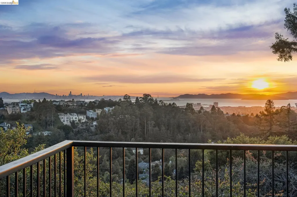 101 Taurus Avenue Oakland CA 94611