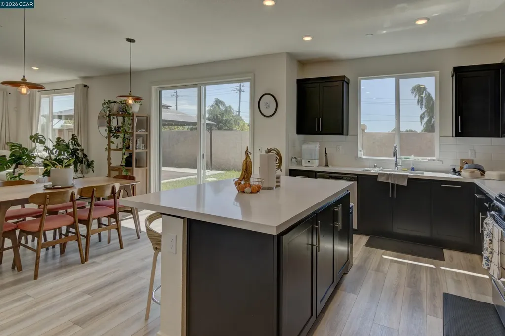 281 Cinnabar Way Oakley CA 94561