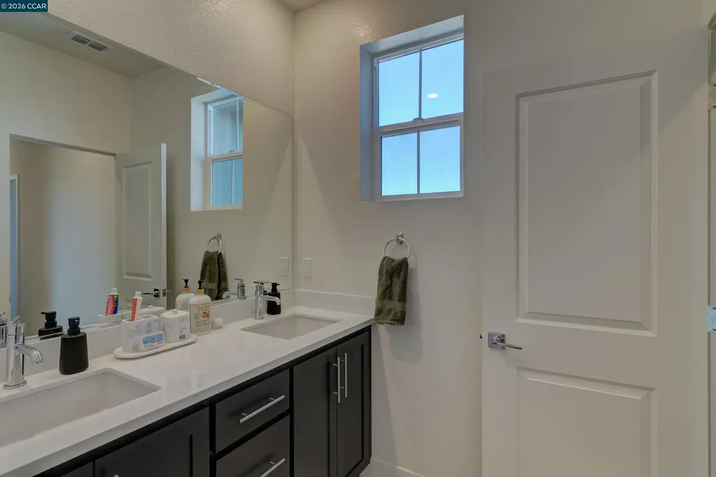 281 Cinnabar Way Oakley CA 94561