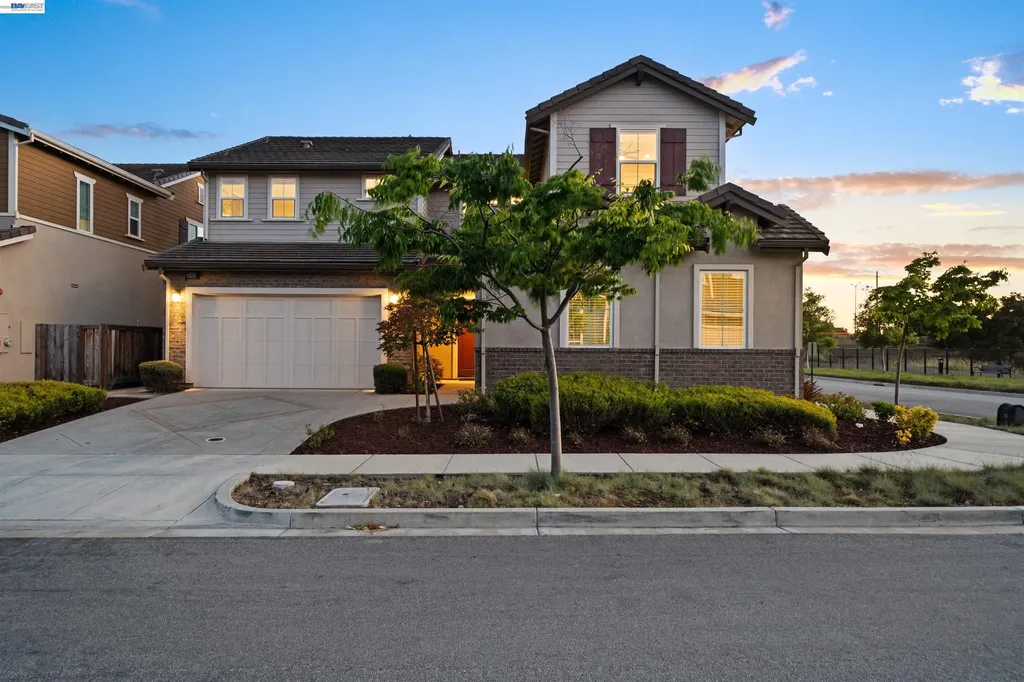 33454 Bronco Loop Fremont CA 94555