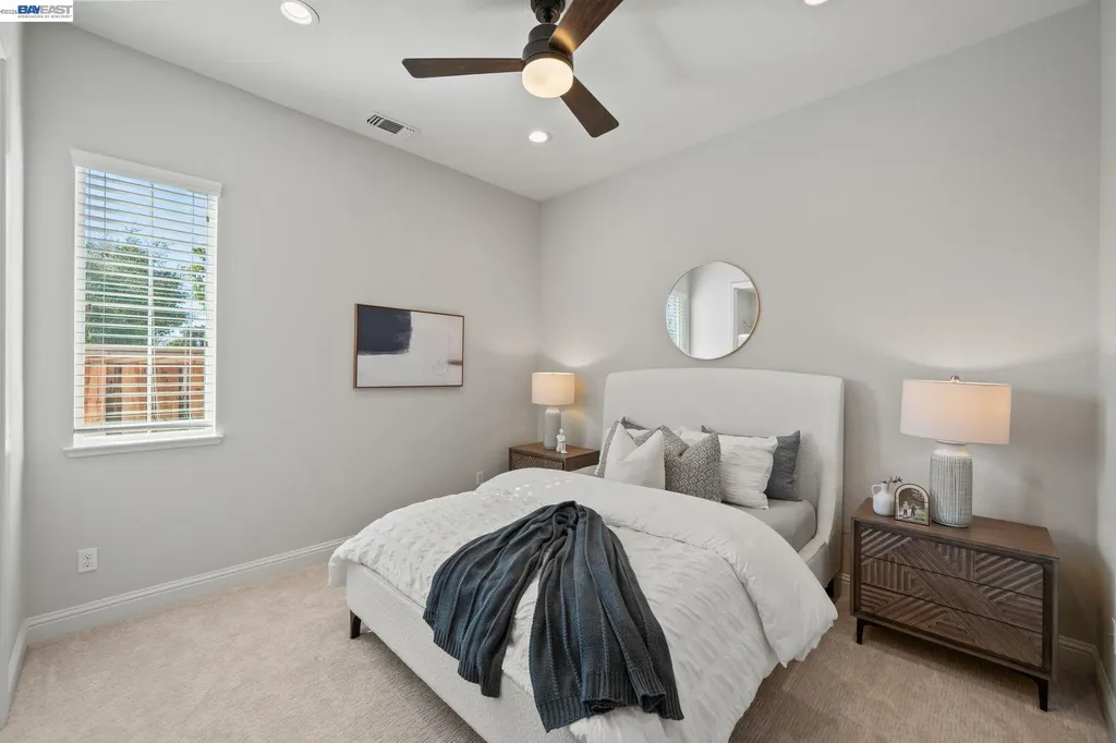 33454 Bronco Loop Fremont CA 94555