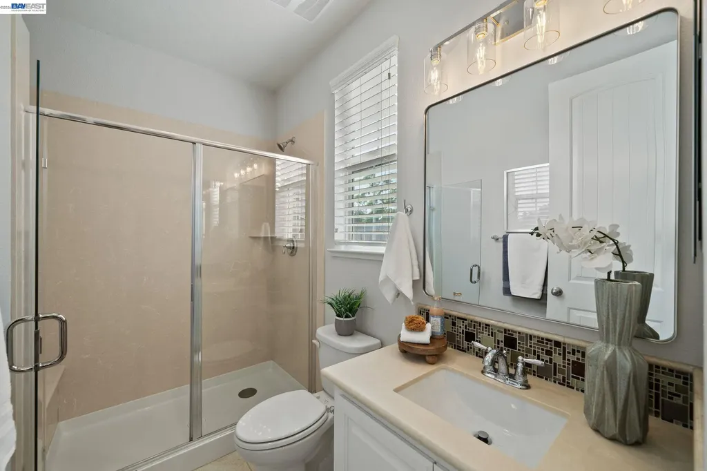 33454 Bronco Loop Fremont CA 94555