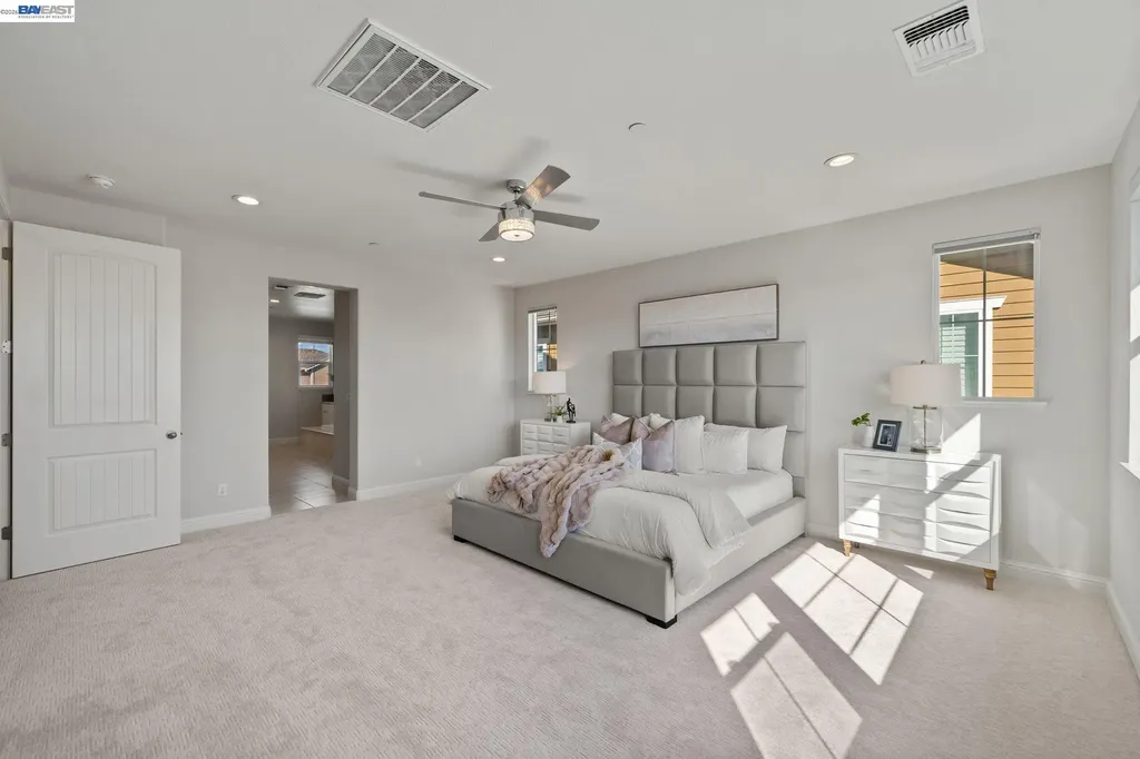 33454 Bronco Loop Fremont CA 94555
