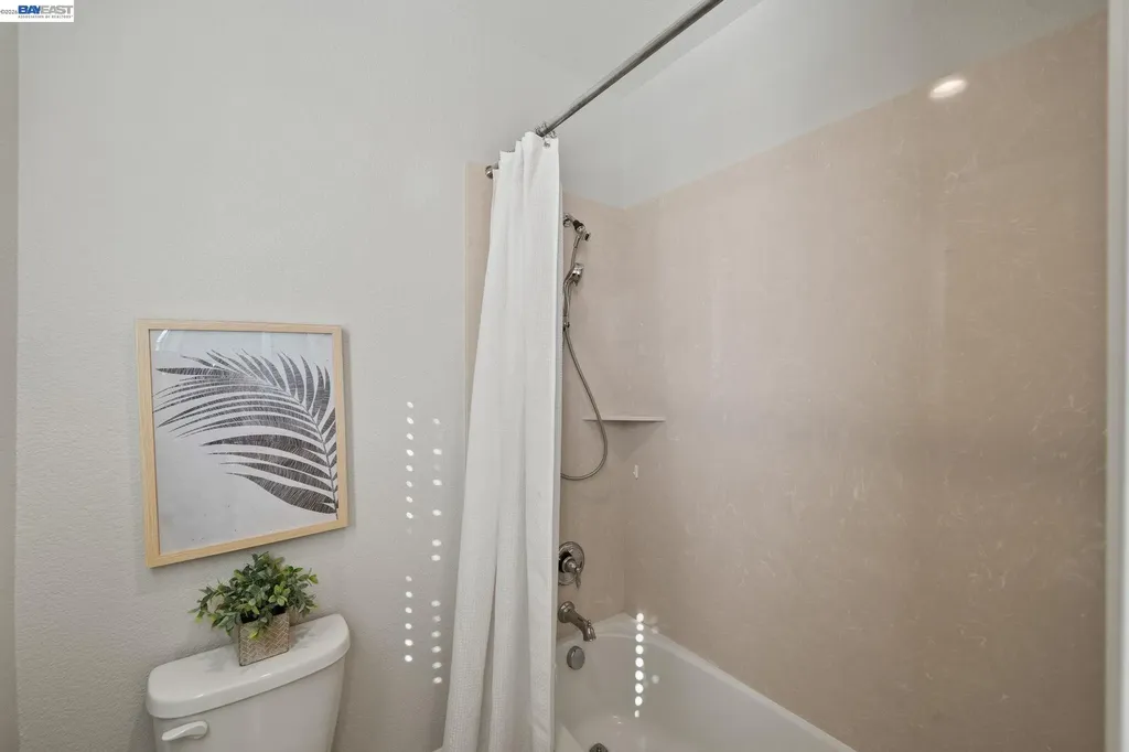 33454 Bronco Loop Fremont CA 94555