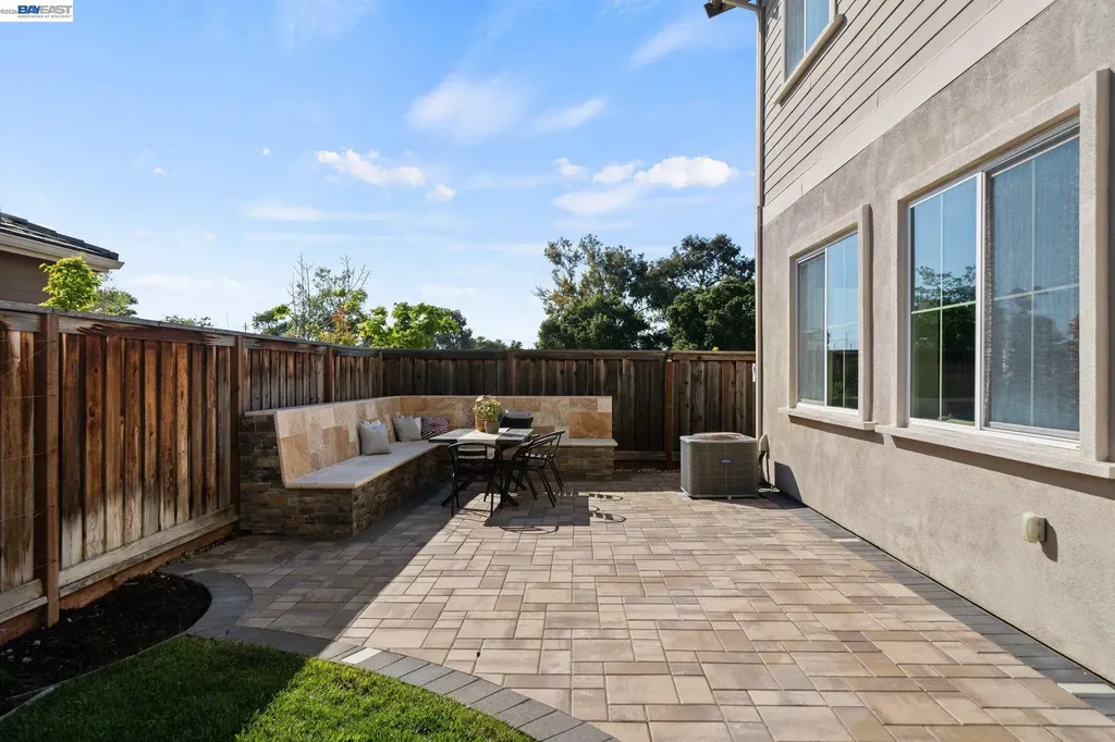 33454 Bronco Loop Fremont CA 94555