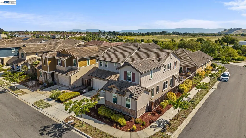 33454 Bronco Loop Fremont CA 94555