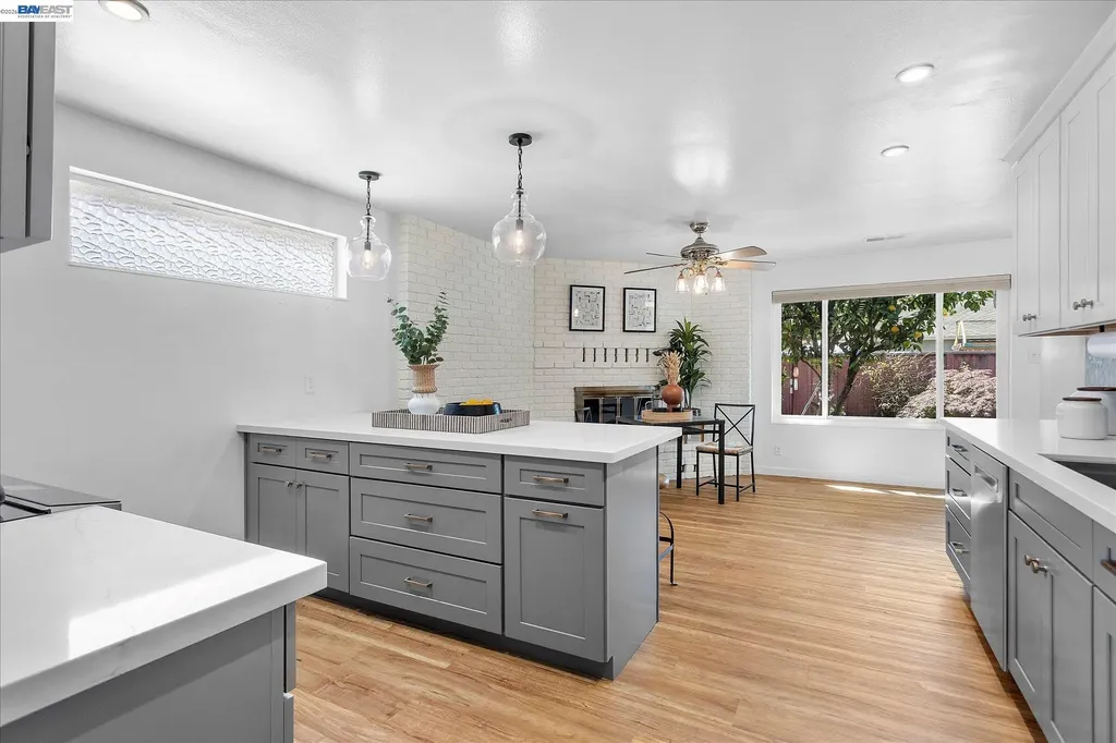 831 Casanova Drive San Leandro CA 94578