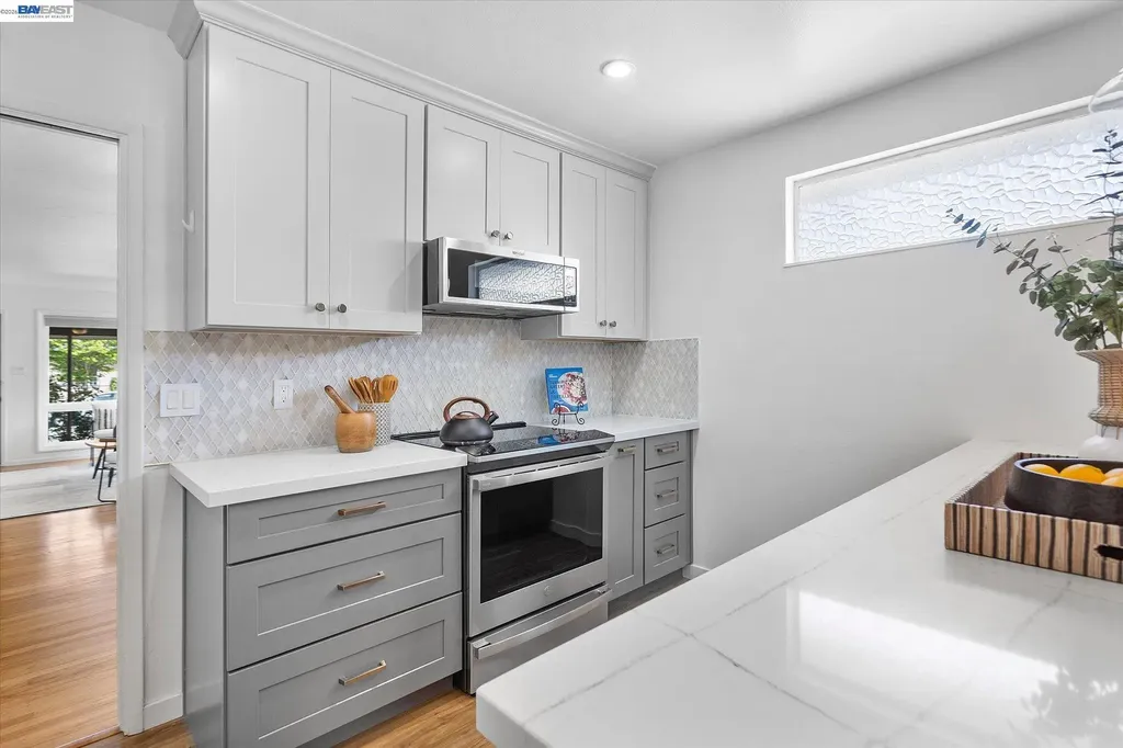 831 Casanova Drive San Leandro CA 94578