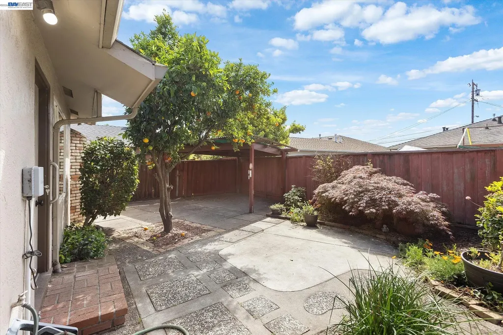 831 Casanova Drive San Leandro CA 94578