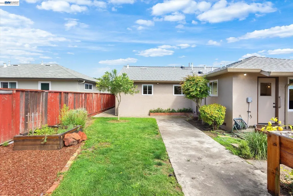 831 Casanova Drive San Leandro CA 94578