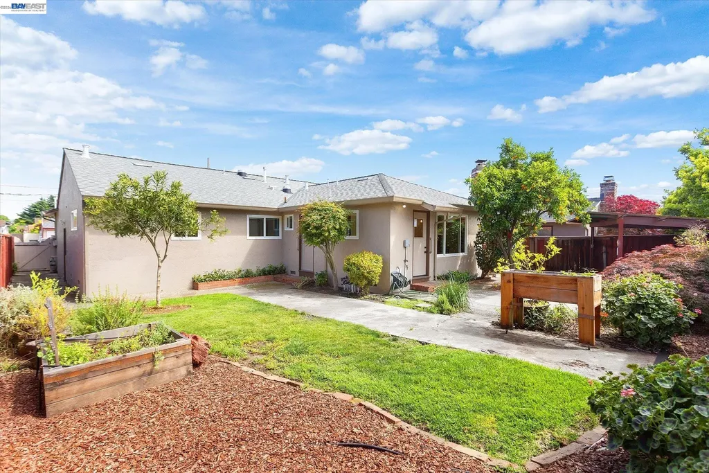 831 Casanova Drive San Leandro CA 94578