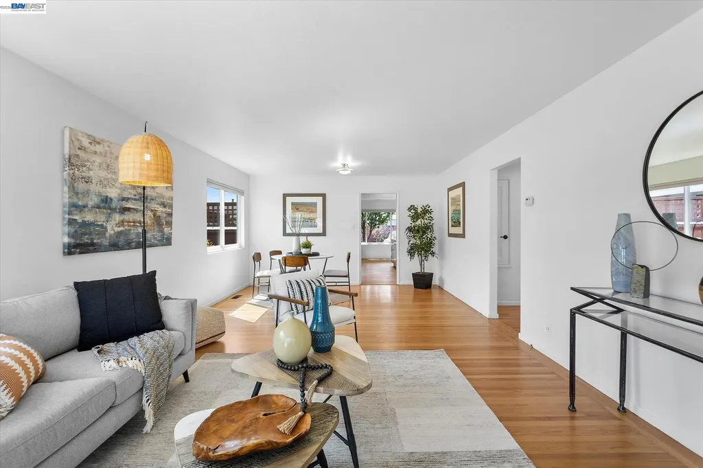 831 Casanova Drive San Leandro CA 94578