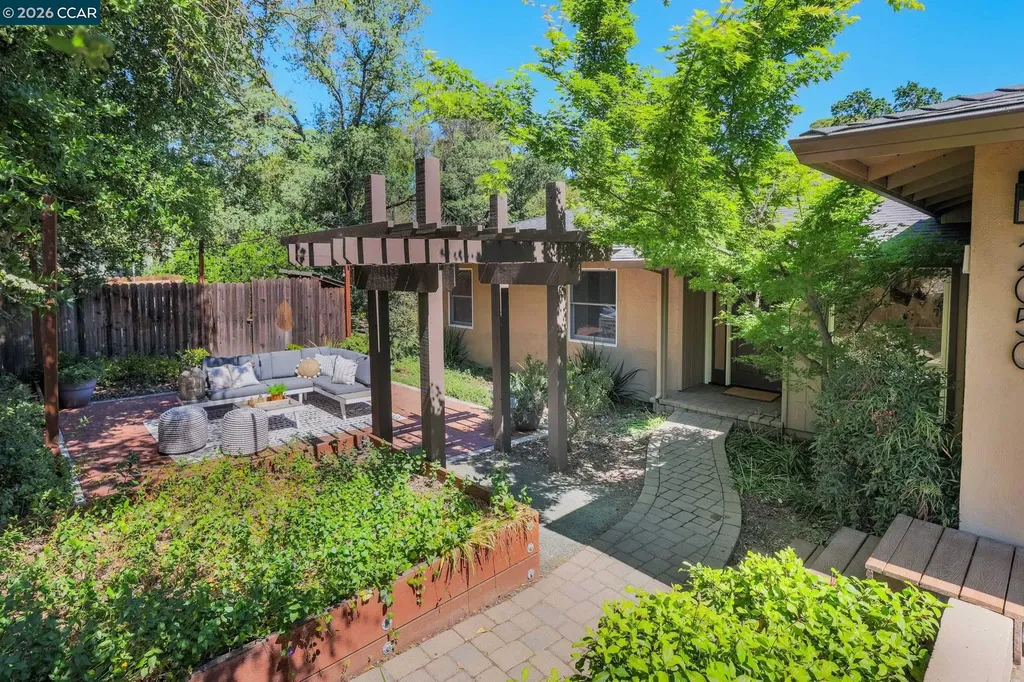 2050 Blackwood Drive Walnut Creek CA 94596