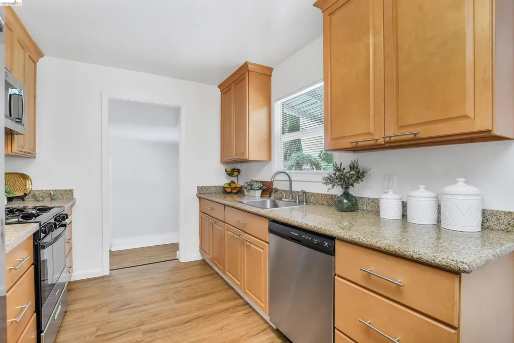 234 Jimno Avenue Pittsburg CA 94565