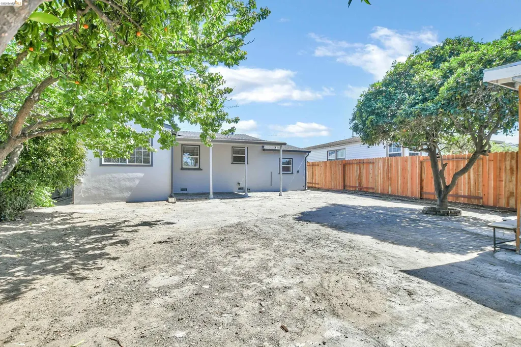 234 Jimno Avenue Pittsburg CA 94565