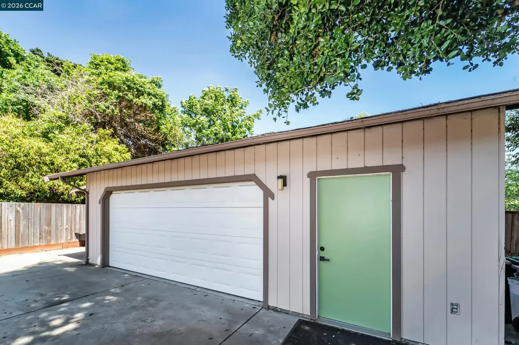 2929 Howard Street Richmond CA 94804
